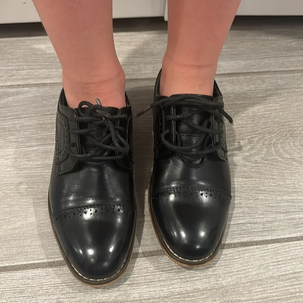 Boys dress shoes